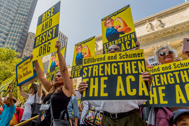 SENATORS SCHUMER AND GILLIBRAND OFFICES, NEW YORK, UNITED STATES - 2017/09/05: Activists marched to the offices of Senators Schumer and Gillibrand in New York City on September 5, 2017; carrying a giant lunchbox filled with messages from constituents that urged them to get Back To Work and Save Our Healthcare. Senate hearings on stabilizing the Affordable Care Act begin the next day, so New York residents are pressuring their Senators to fight to ensure their constituents health care coverage isnt compromised. (Photo by Erik McGregor/Pacific Press/LightRocket via Getty Images)