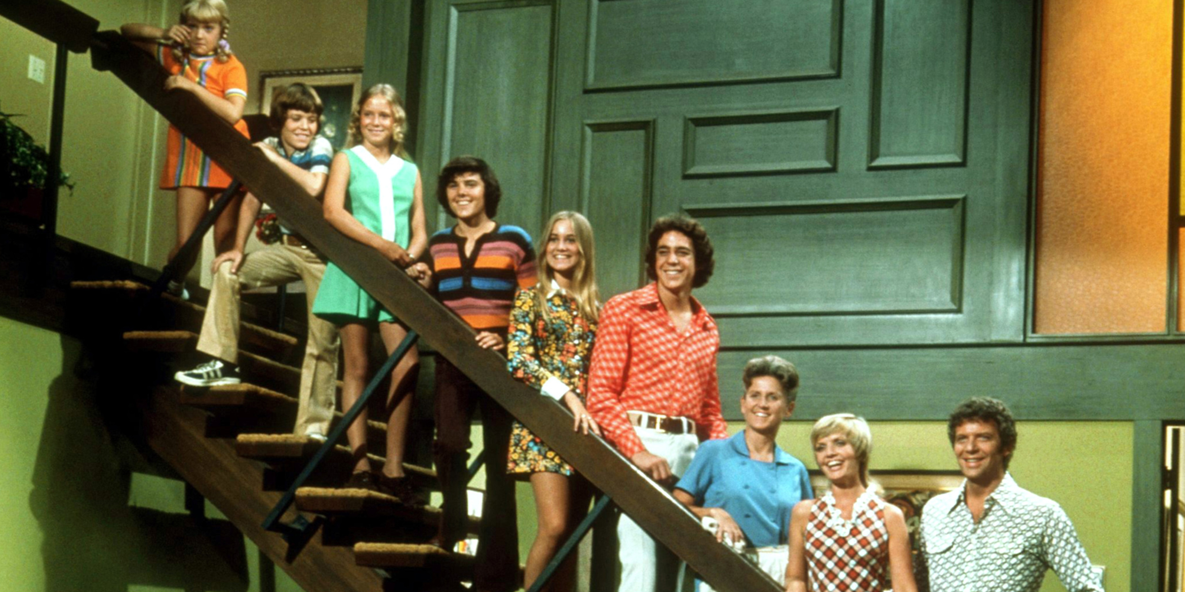 THE BRADY BUNCH, Susan Olsen, Mike Lookinland, Eve Plumb, Christopher Knight, Maureen McCormick, Barry Williams, Ann B. Davis, Florence Henderson, Robert Reed, (Season 4), 1969-74