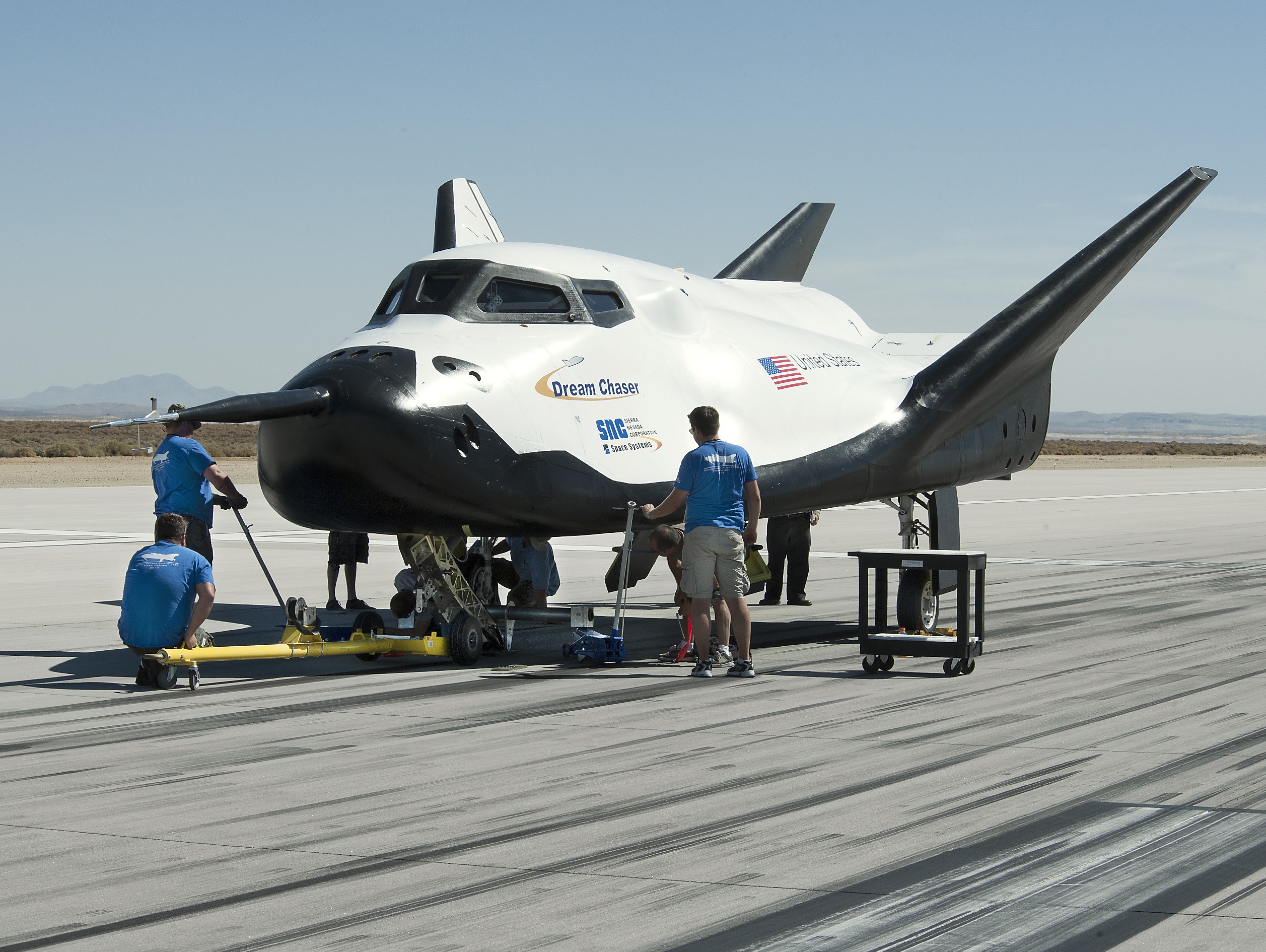 Dream Chaser Space Plane will soon begin Full-Scale Production