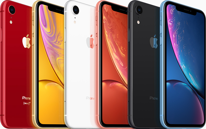 iPhone XR comes with a single rear camera