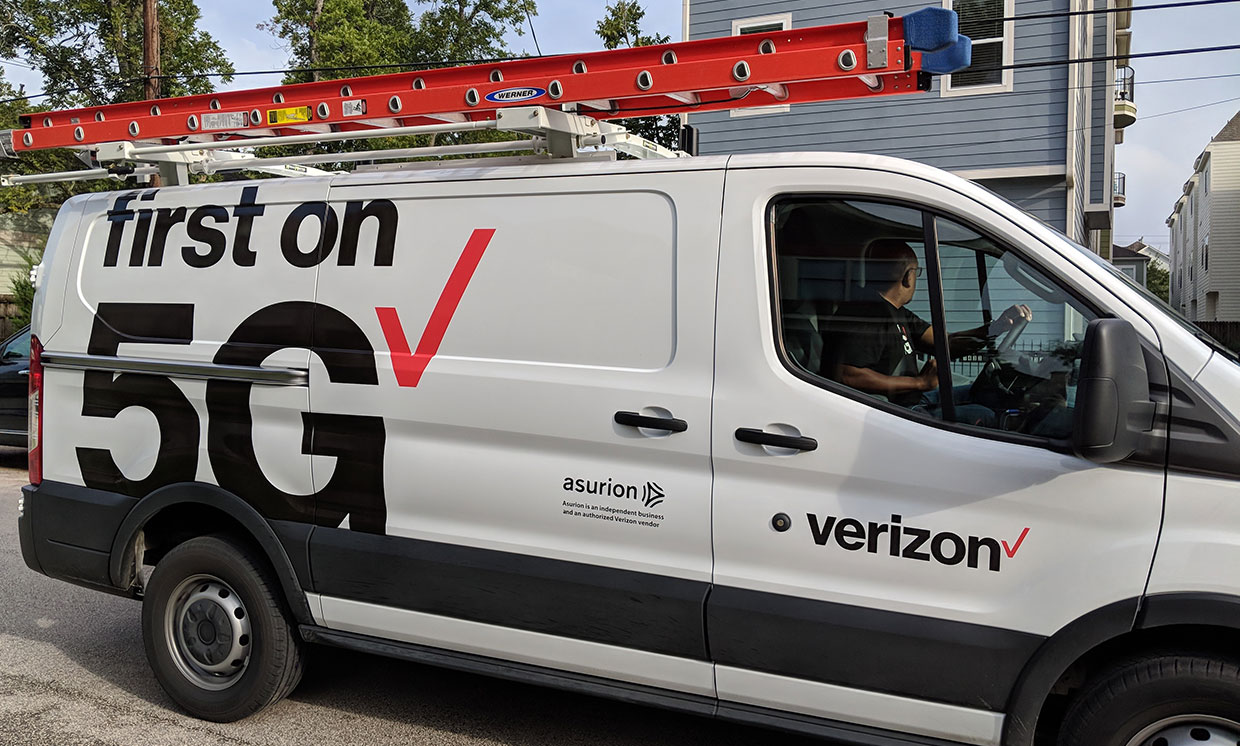 Verizon promises not to cheat customers like AT&T.