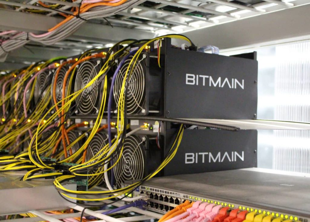 Bitcoin Mining Getting Decentralized Effect on Miners