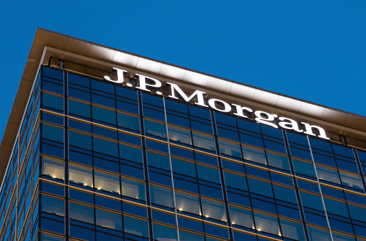 JP Morgan Rolling First Cryptocurrency into the Banking World