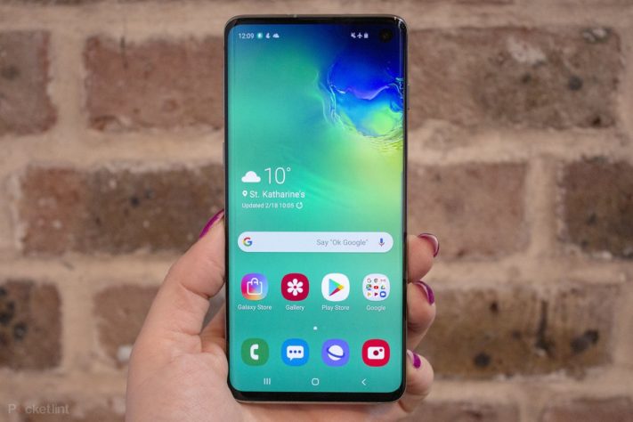 Samsung Galaxy S10 Problems, Owners Report 'Tap To Wake' Issue That Drains Battery Life