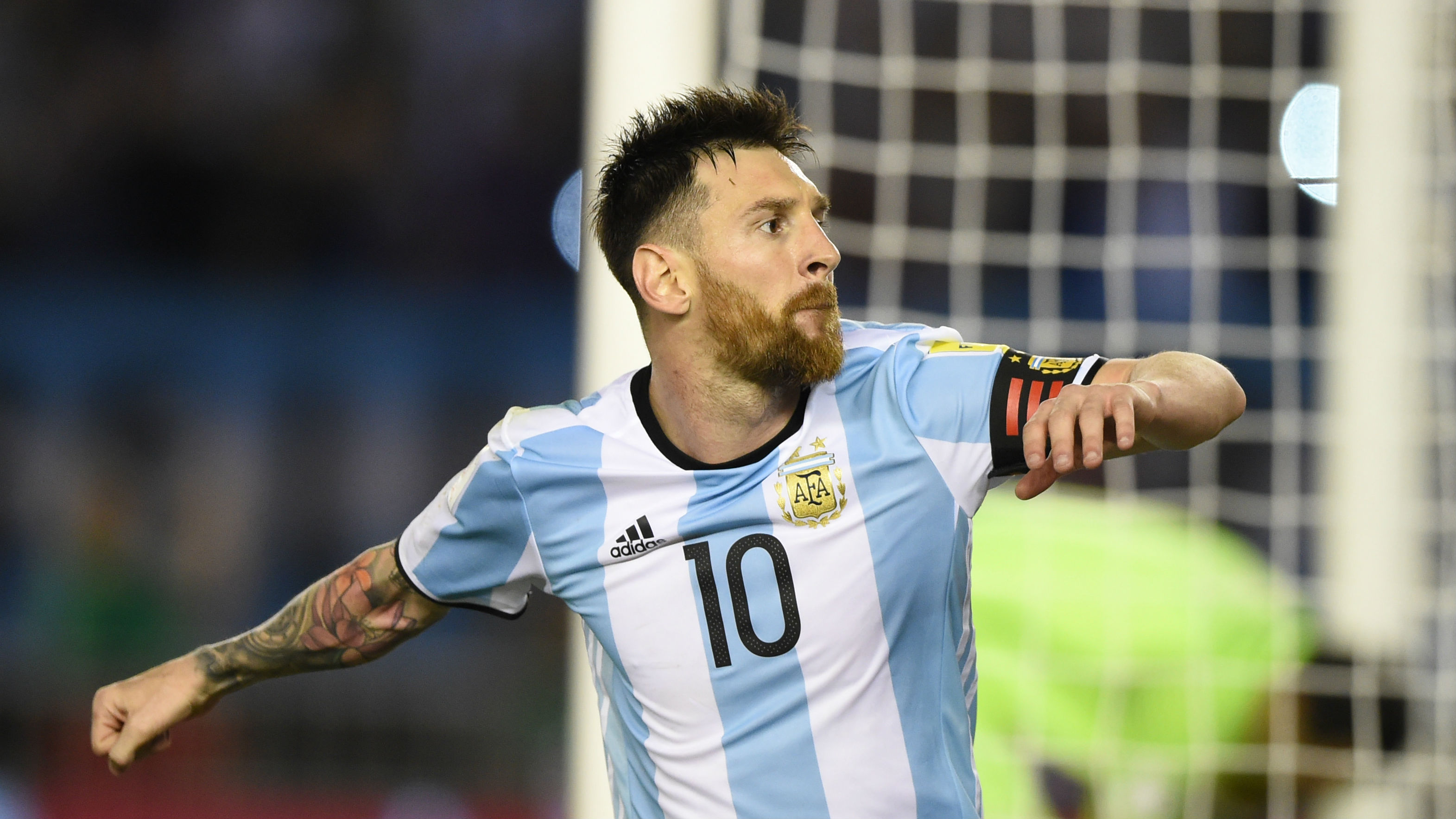 In a friendly match held this morning against Venezuela, the Argentine icon Lionel Messi suffered a groin injury. Following the incident, Messi had to withdraw from the Tuesday match scheduled against Morocco.