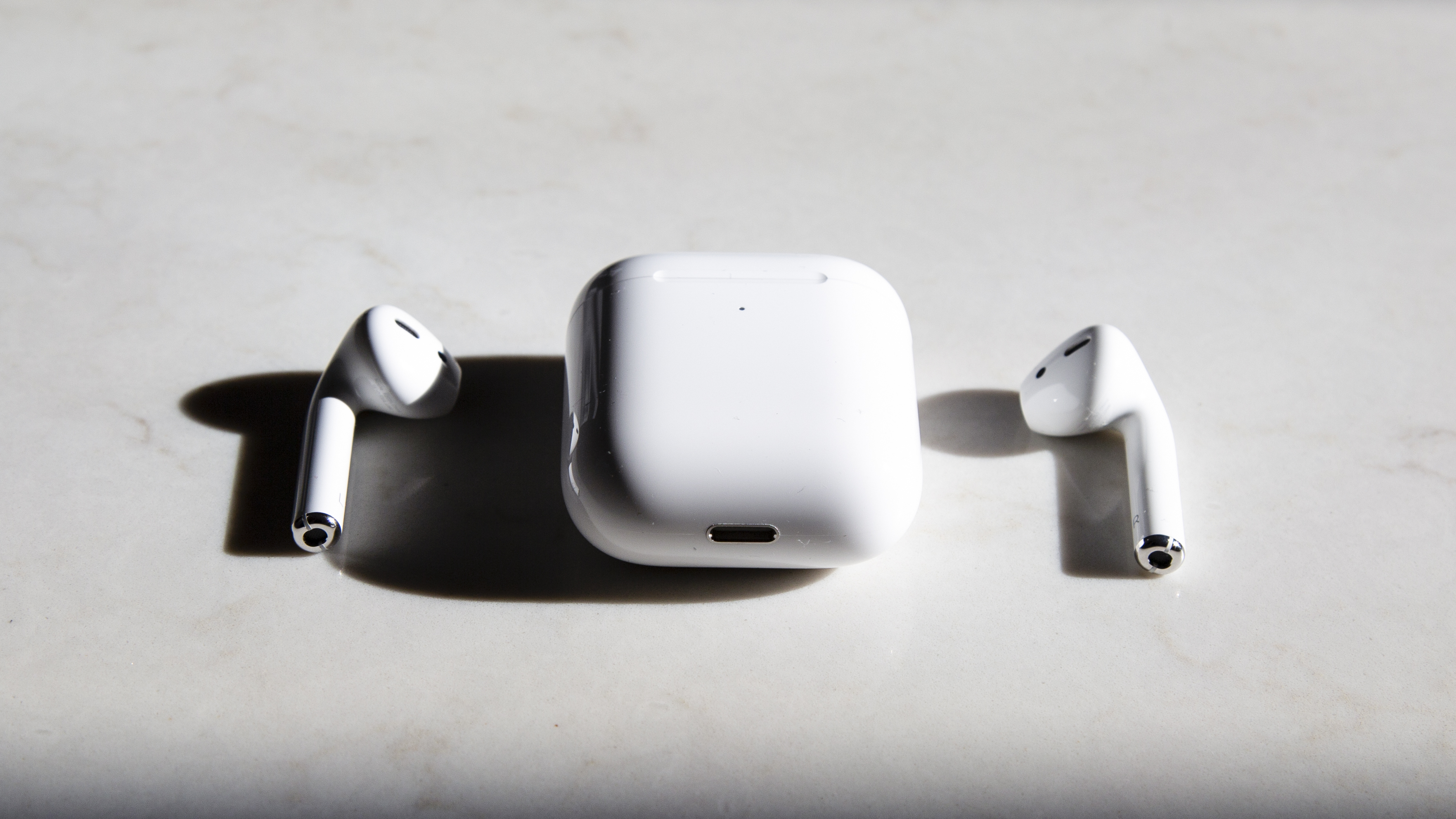 Apple AirPods 2 alternative cheaper