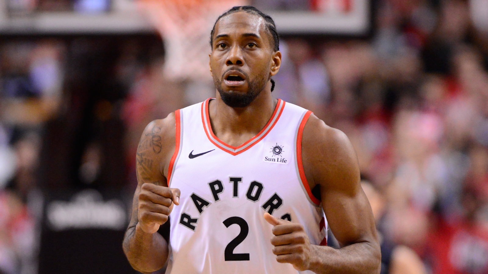 NBA news Kawhi Leonard getting a Raptors trade deal is almost impossible reveals NBA expert