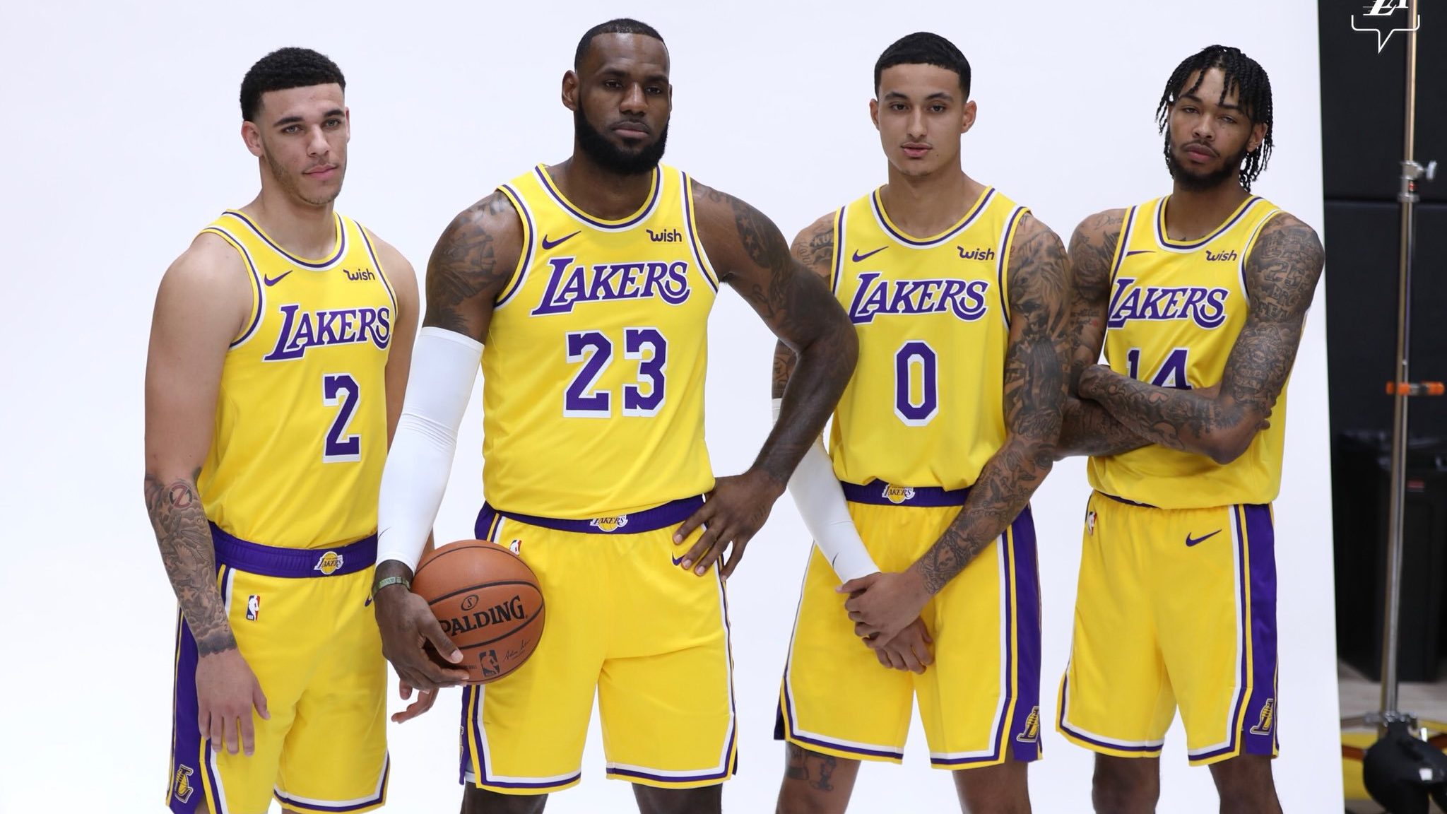 NBA trade LA Lakers Carmelo Anthony Derrick Rose