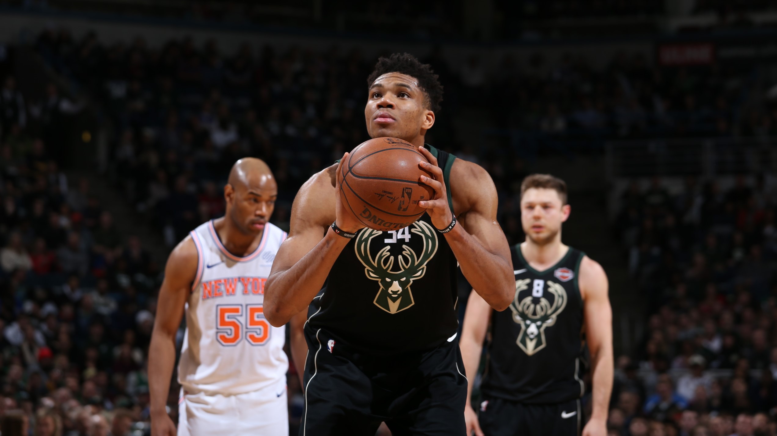 NBA News: Oklahoma City Thunder's Record Draft Capital Could Secure Giannis Antetokounmpo with a Jaw-Dropping Trade Deal with the Bucks