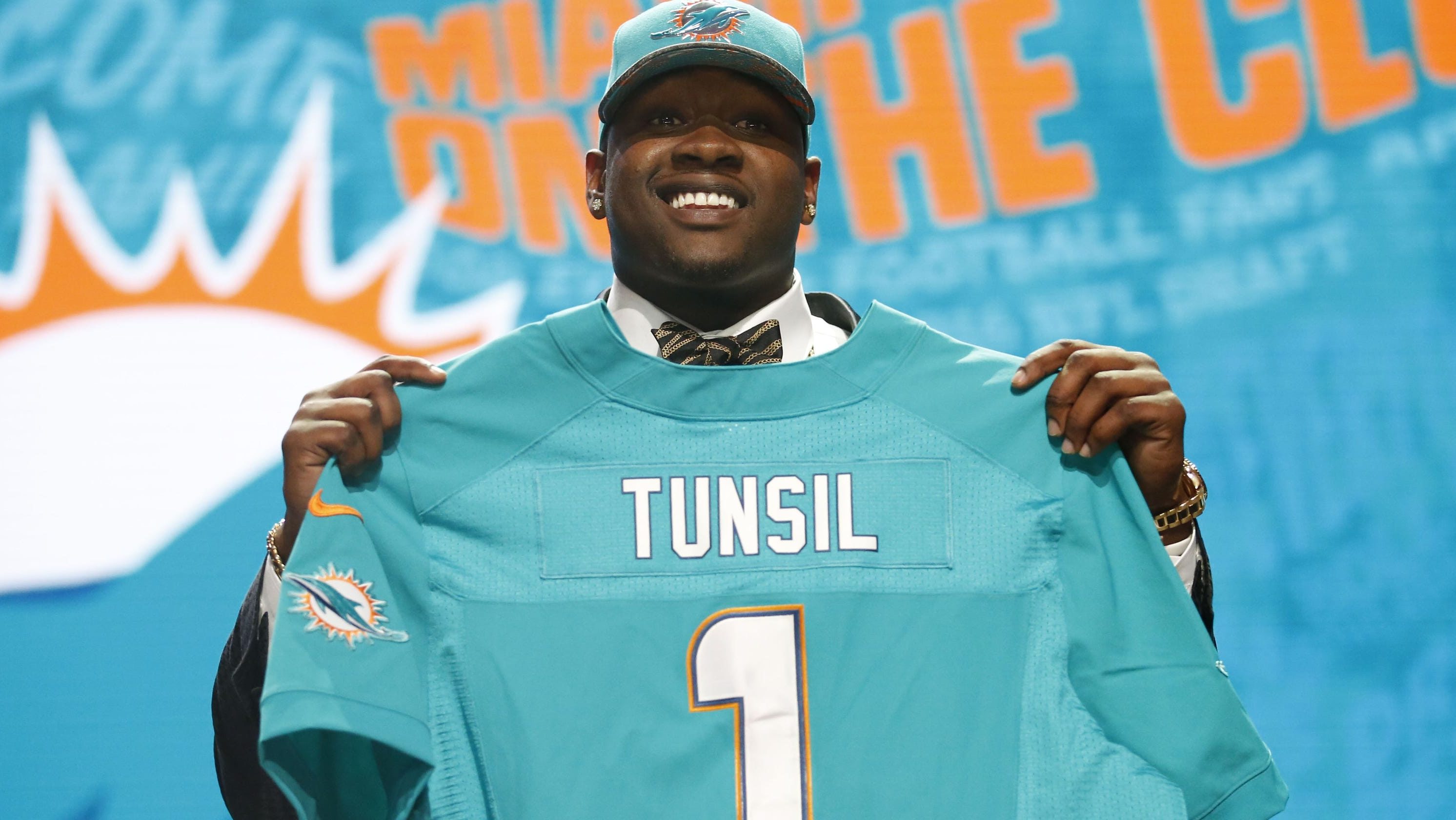 NFL trade deal Laremy Tunsil Laquon Treadwell Solomon Thomas Josh Doctson