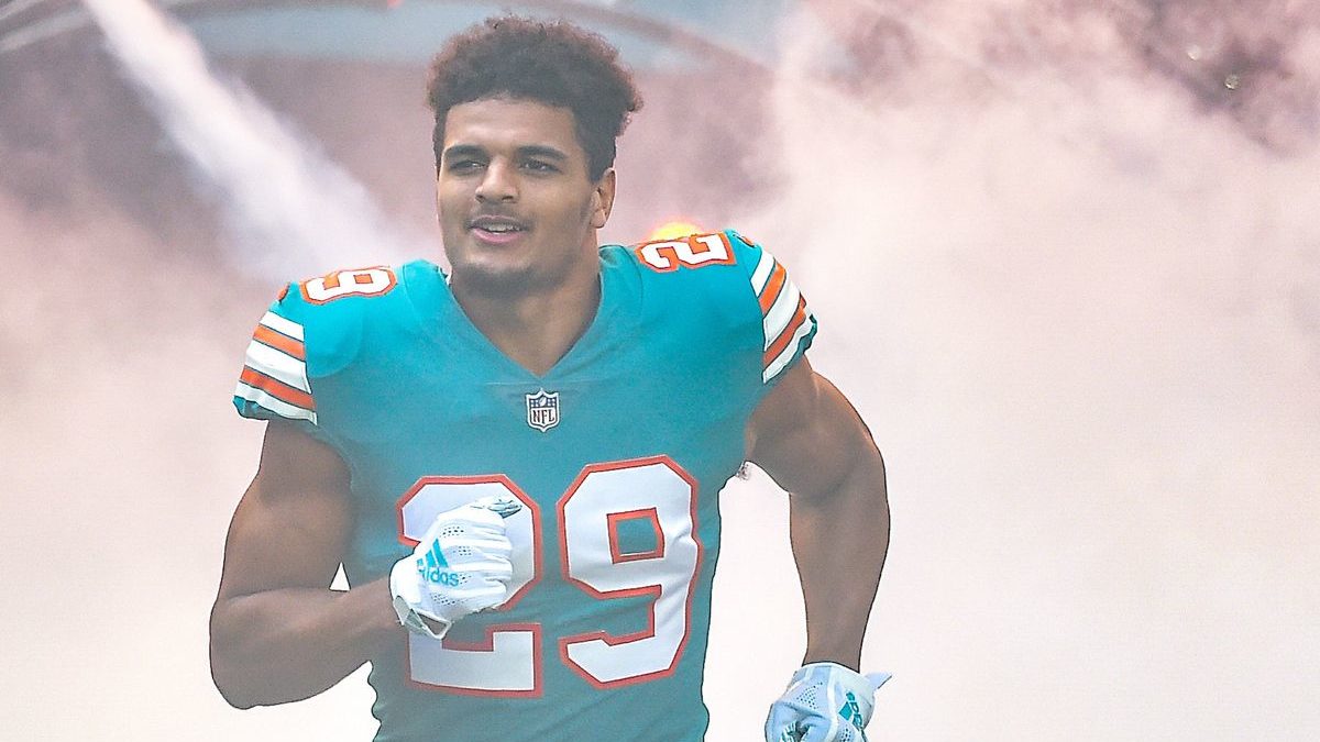 NFL Dallas Cowboys First Round Pick Minkah Fitzpatrick