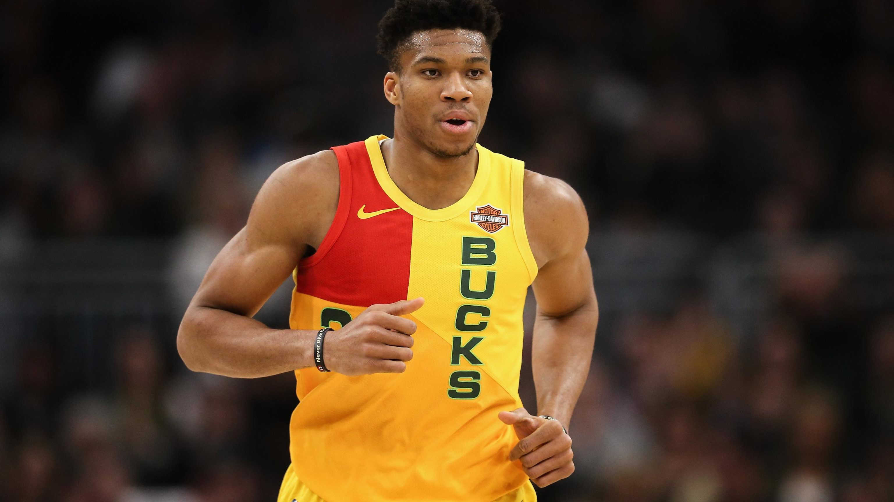 NBA Golden State Warriors trade deal D'Angelo Russell Giannis Antetokounmpo