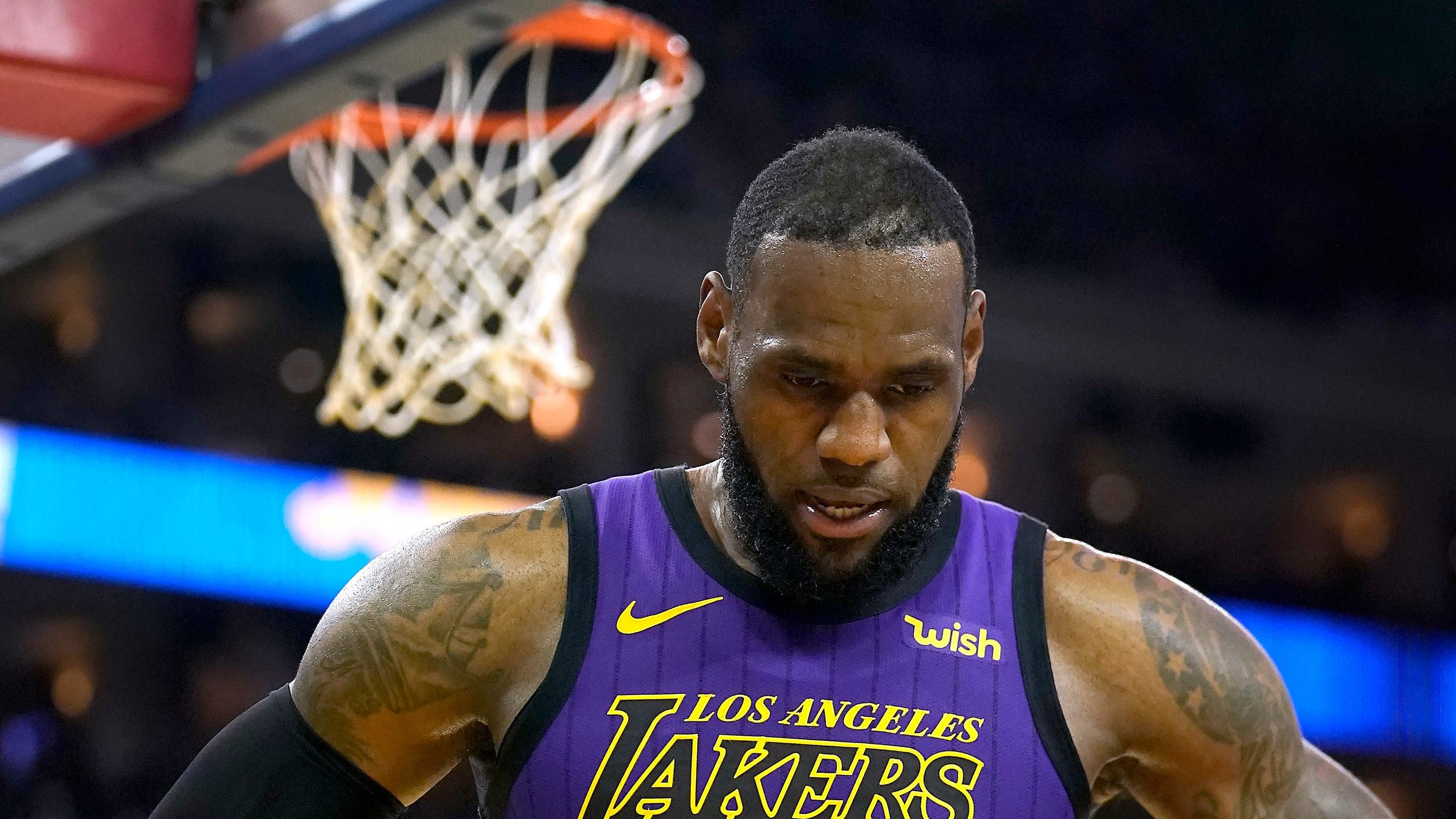 LeBron James Injury Update Lakers' Star Player Injured in the Clippers Game, Team Looks in Trouble