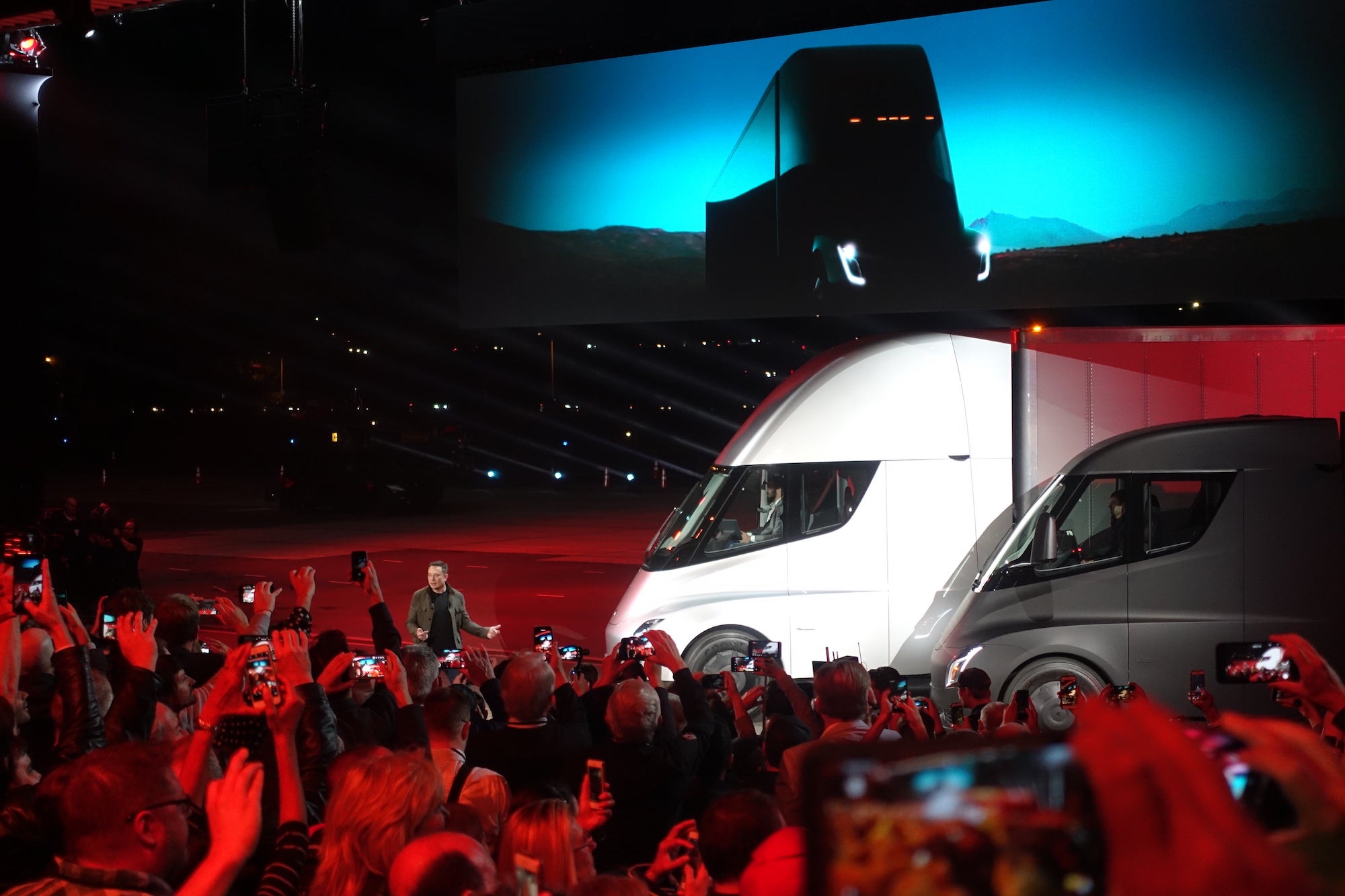 Tesla already Prepping for Cyber Truck 2? Elon Musk Hints on Another HeavyDuty Electric Vehicle
