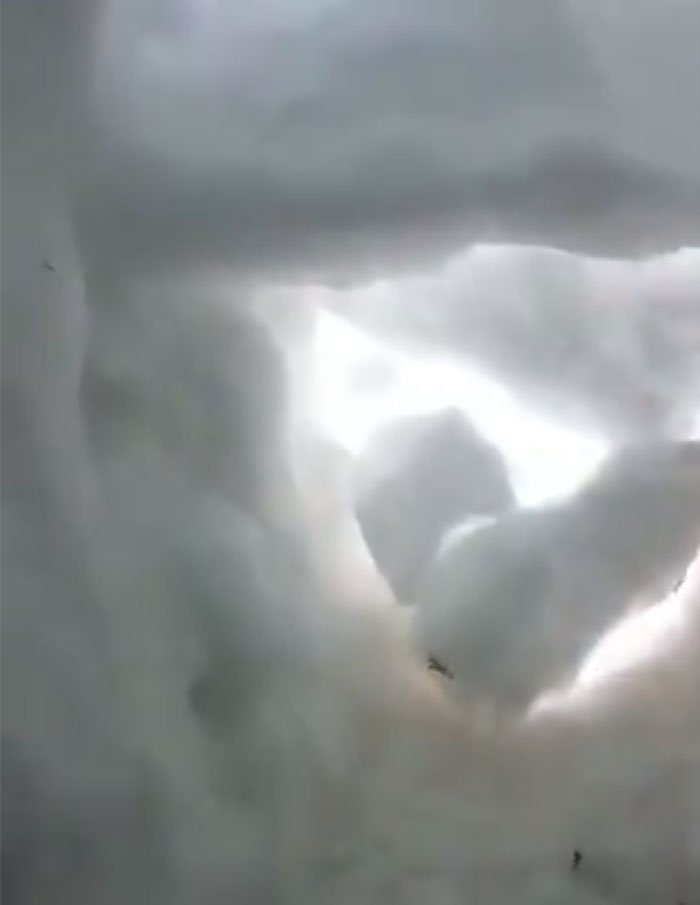 During, a training session a volunteer was buried in the snow