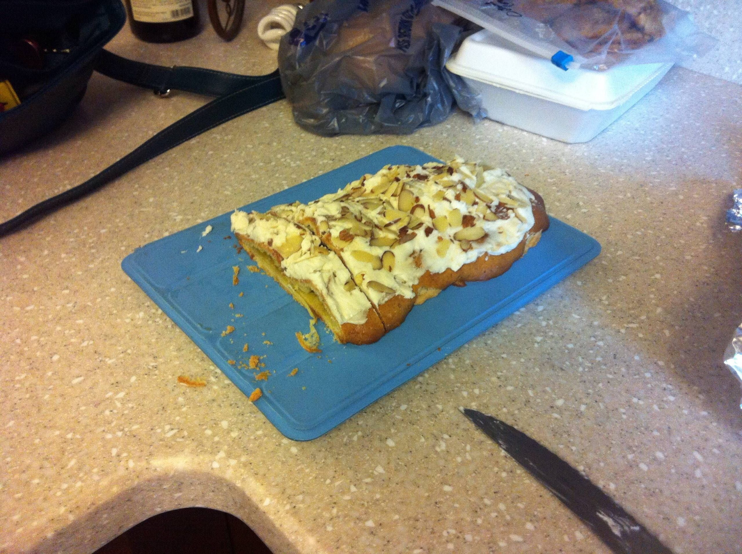 My girlfriend's grandma thought the iPad was a cutting board