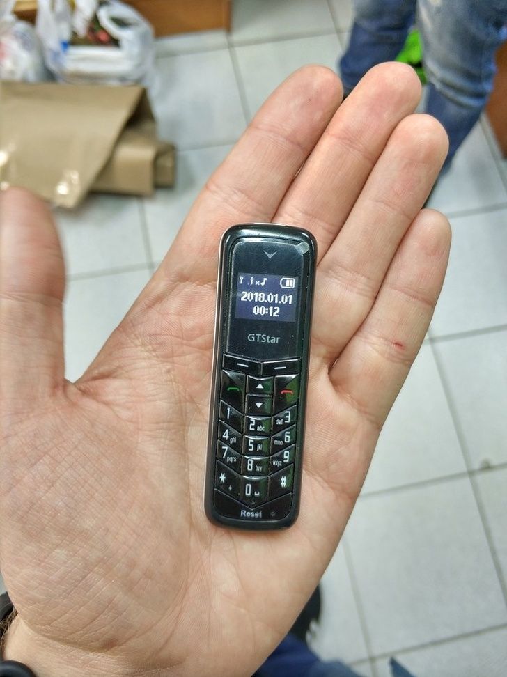 Different Size: Did you know GTstar BM50 is the smallest phone in the world. Its size is just 74.4 mm.