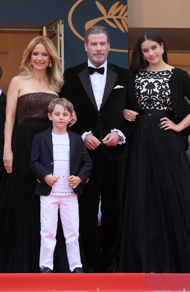 Kelly Preston and John Travolta with children
