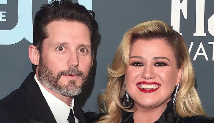 Kelly Clarkson and Brandon Blackstock divorce settlement