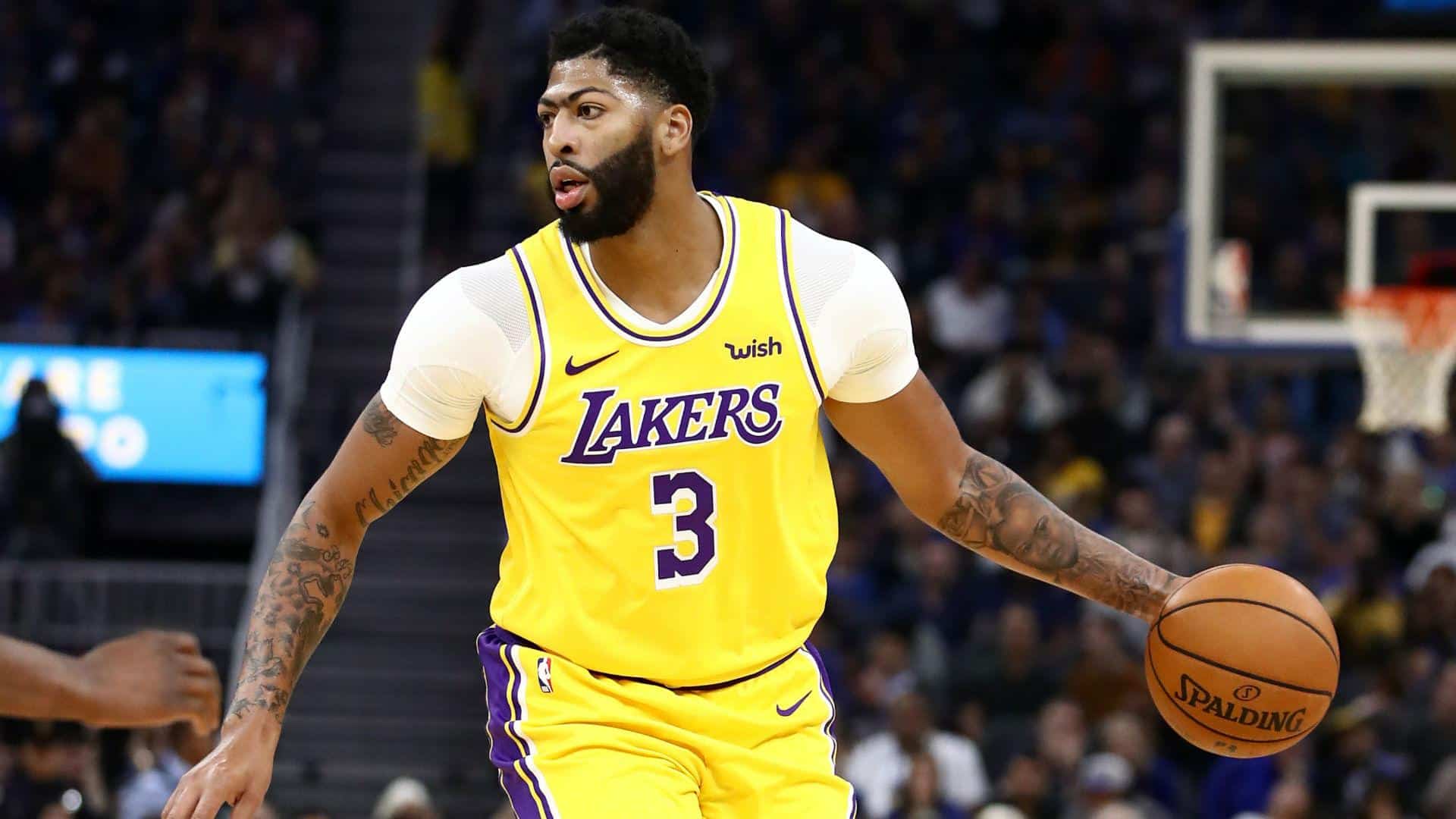 LA Lakers to trade Davis