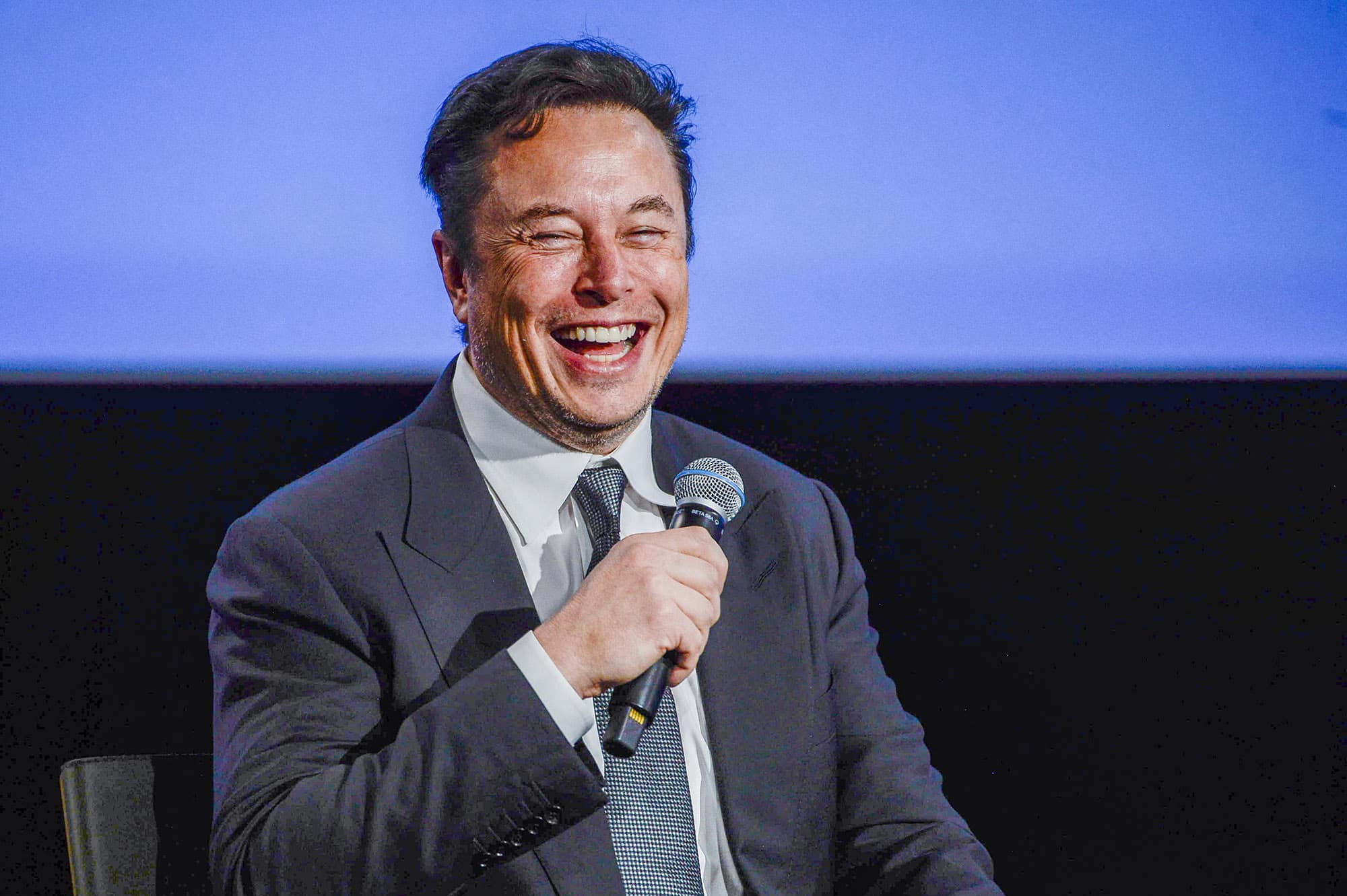 SPACESHIP CRASH! Elon Musk Becomes First Person To Lose $200 Billion of Wealth