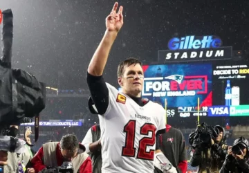 Tom Brady Las Vegas Raiders New York Jets Indiana Polis Colts Seattle Seahawks Tampa Bay Buccaneers