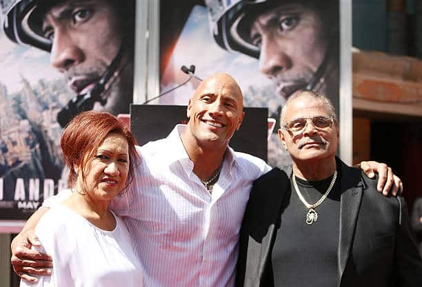Dwayne Johnson with his parents