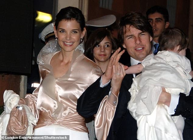 Tom Cruise with his daughter, Suri