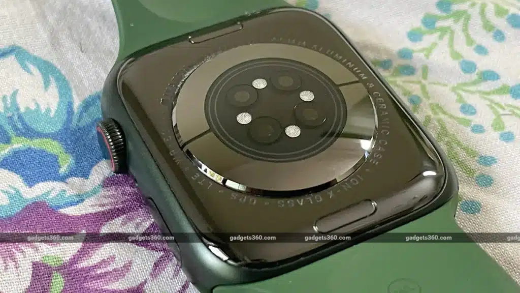 This is what the back of an Apple Watch looks like