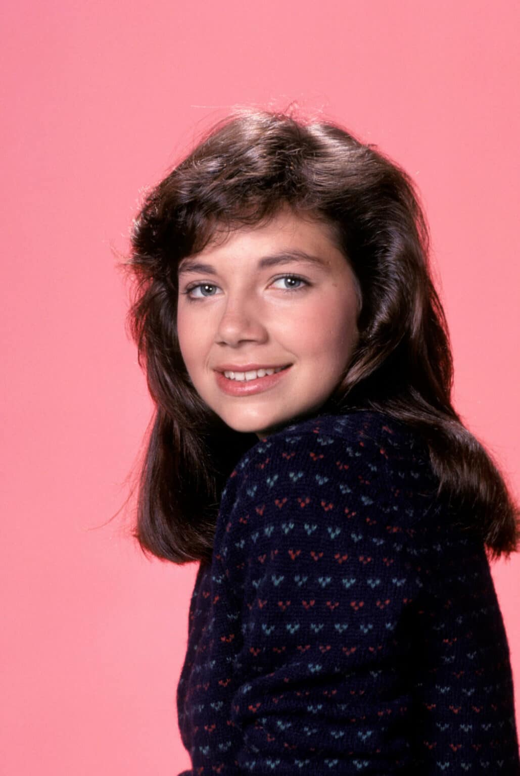 57-year-old Justine Bateman responds to trolls who claim she "looks old"