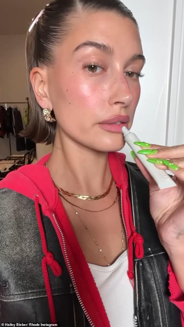 Hailey Bieber