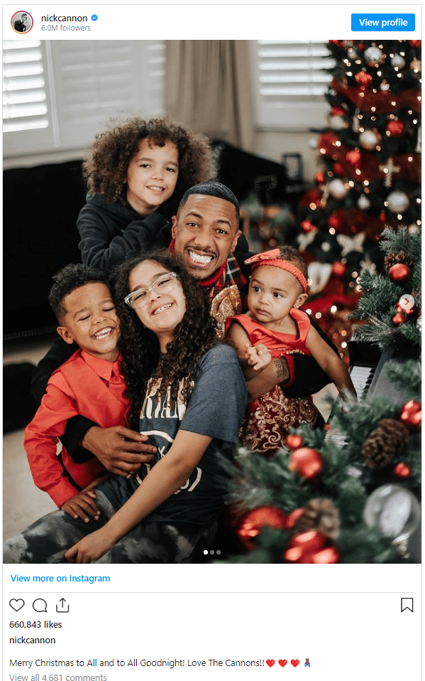 Nick Cannon with his Kids
