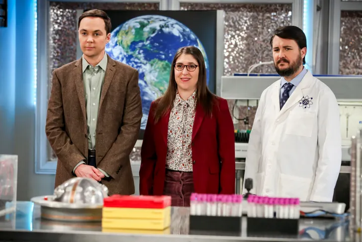 Mayim Bialik, "The Big Bang Theory" Star, Slams Ken Jennings for Crossing WGA Picket Line