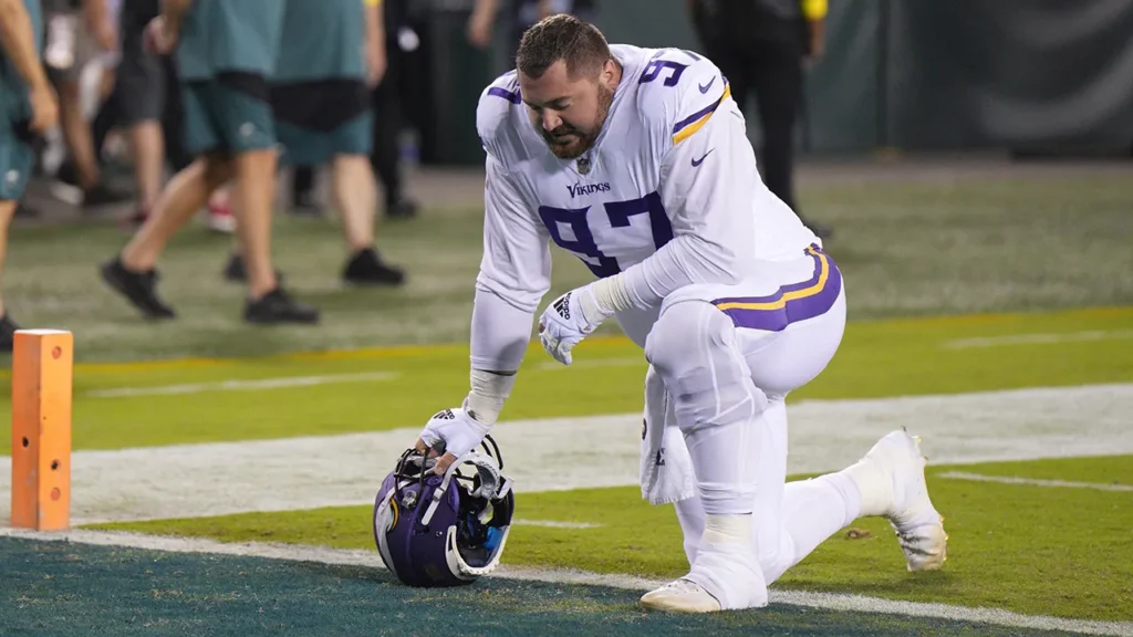 2023 Minnesota Vikings' Season: Will These 4 Starters Make the Cut or Get Cut?