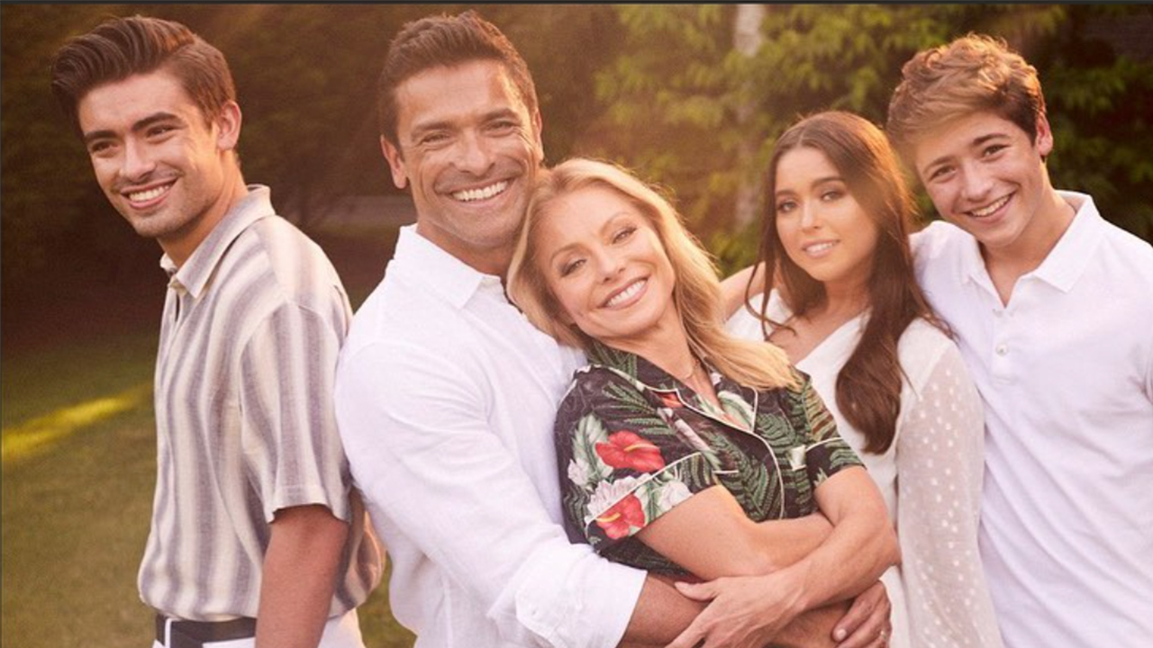 Mark Consuelos and Kelly Ripa