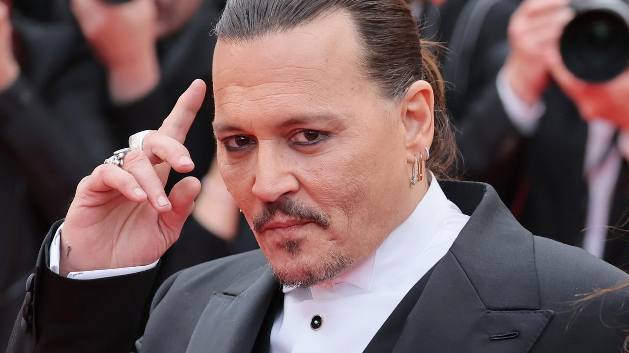 Johnny Depp Fans Scream "Viva Johnny" With Joy On Cannes Opening Night