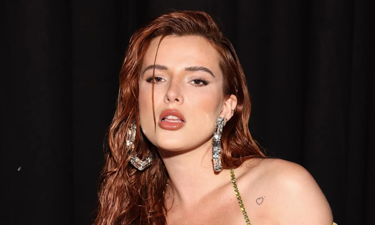 Onlyfans Star Bella Thorne's Early Disney Stardom Saved Her Family from(01)