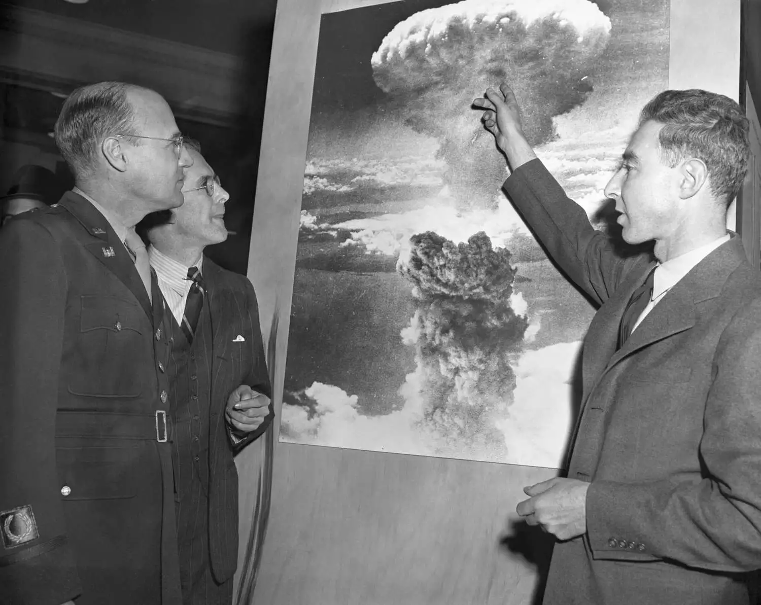 Oppenheimer, Atomic Bomb
