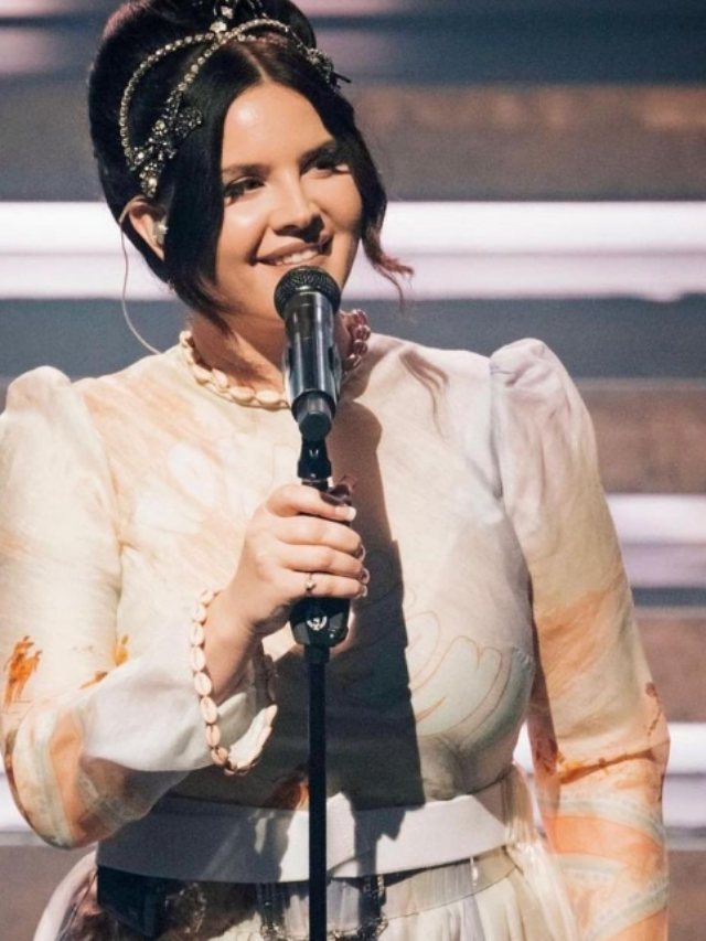 Lana Del Rey Surprises Fans with Waffle House Shift in Alabama