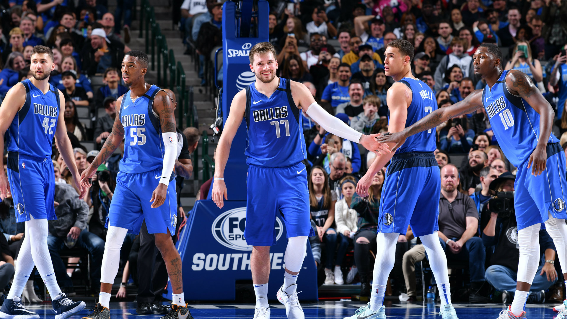 Dallas Mavericks, NBA Trade Rumors: Dallas Mavericks Eyeing Perimeter Defense in this Trade Window