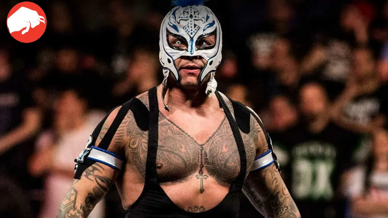 Rey Mysterio Suffers Head Injury During WWE SmackDown Match