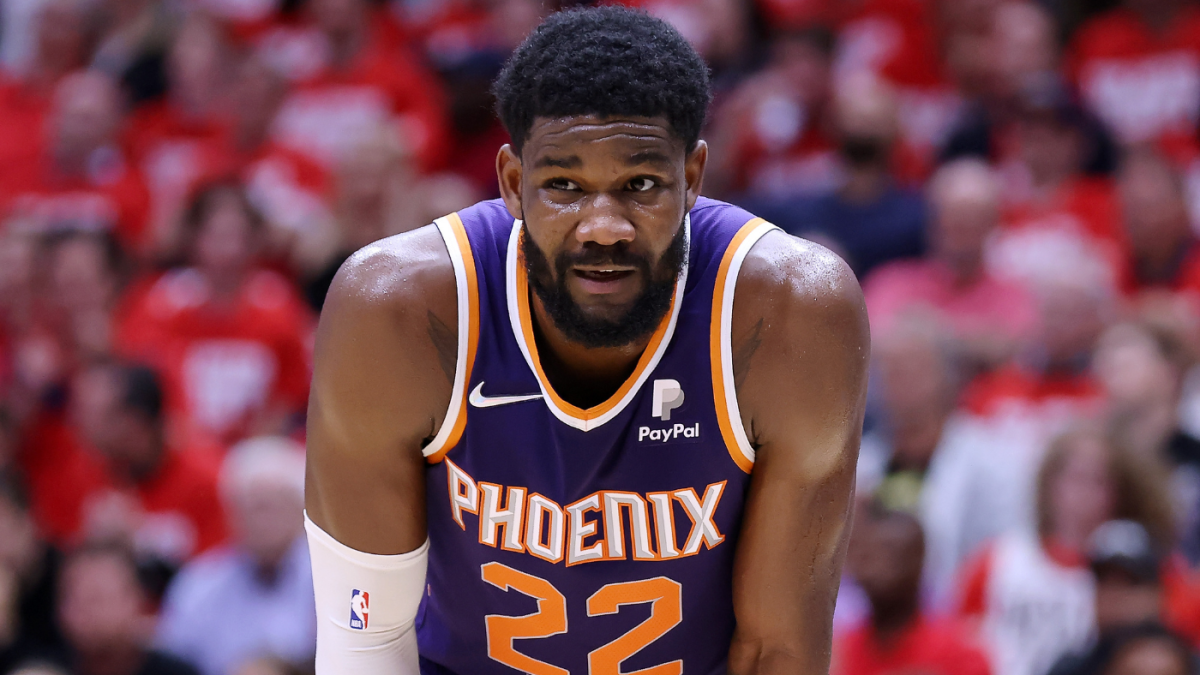  San Antonio Spurs Eyeing Phoenix Suns' Deandre Ayton in Bold Proposal