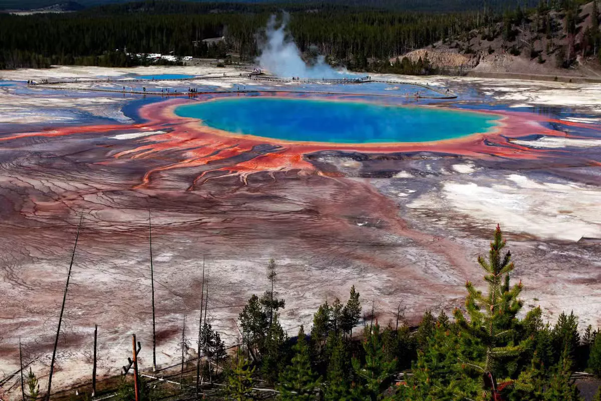 Yellowstone hot spring