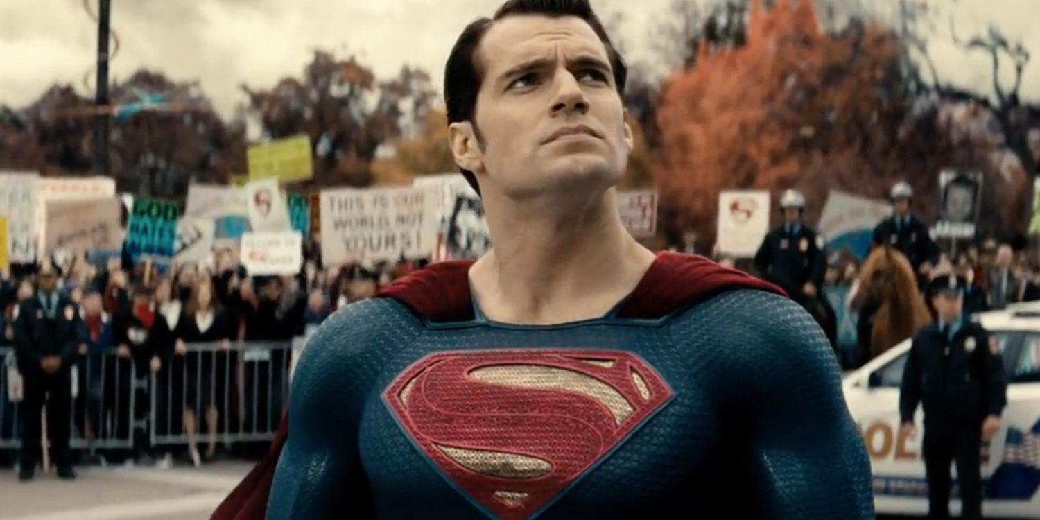 New Insider Scoop Reveals Why Batman v Superman Didn't Meet Fan Expectations