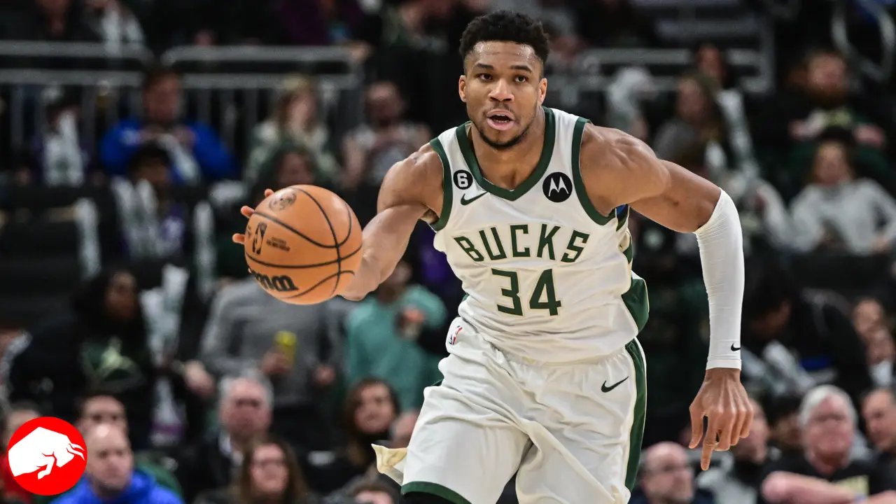 Bucks' Giannis Antetokounmpo Has The Spurs And The Raptors As Potential Destinations