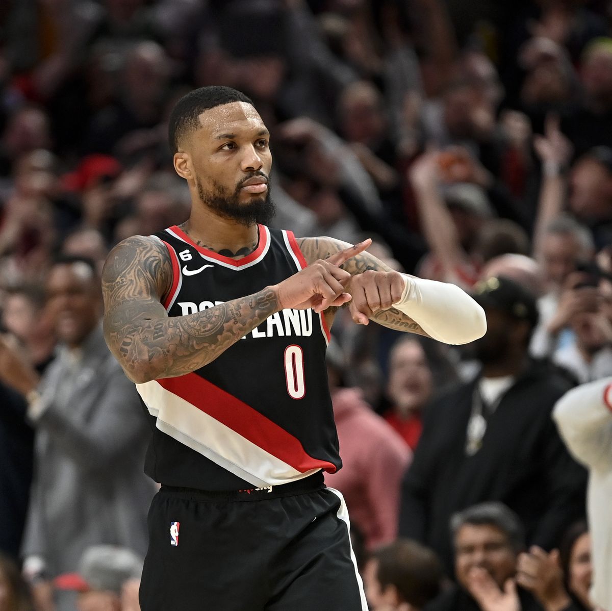 Damian Lillard, Damian Lillard Posts A Story Calling Himself "Future Heat Legend"