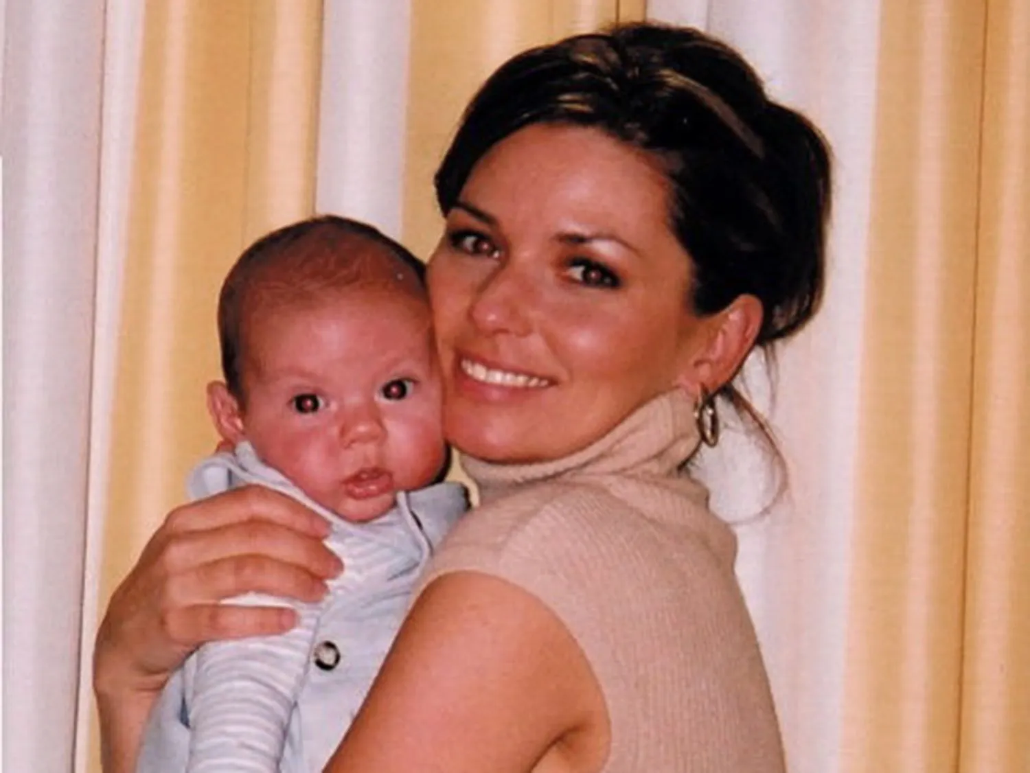 Who Is Eja Lange? Age, Bio, Career And More Of Shania Twain’s Son