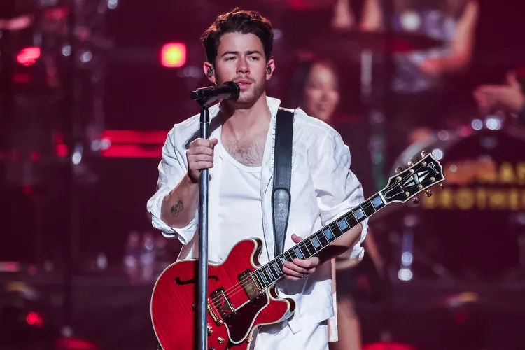 Nick Jonas Tackles Rising Trend: Fans Tossing Objects at Concerts