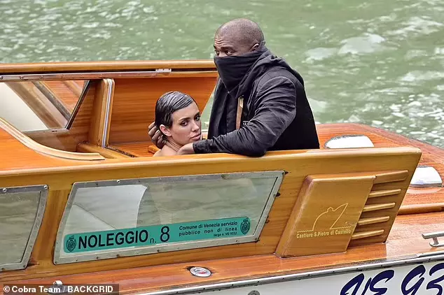 Kanye West, Bianca Censori boat
