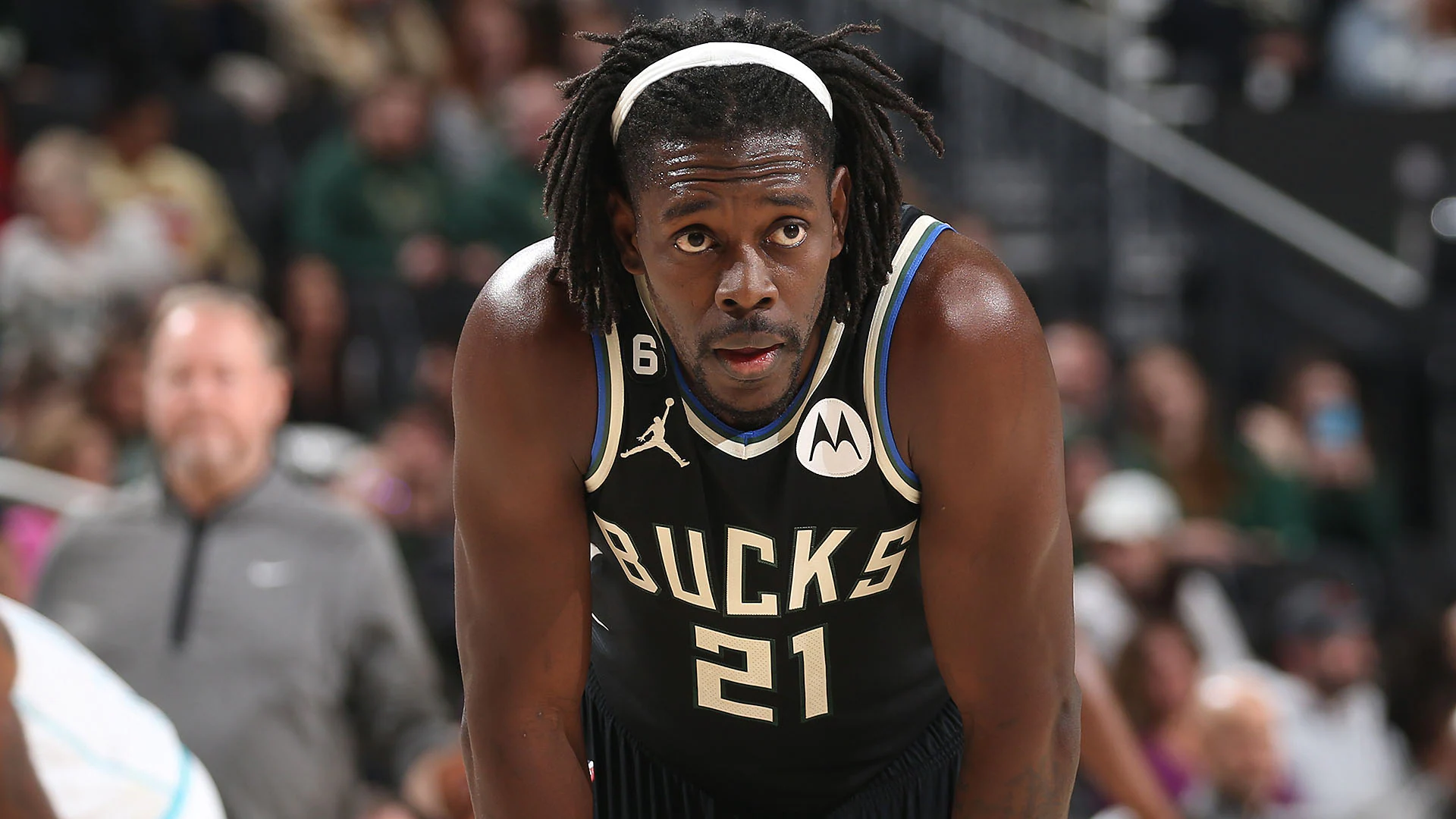 Los Angeles Clippers to Acquire Jrue Holiday from Milwaukee Bucks in Huge Trade Proposal